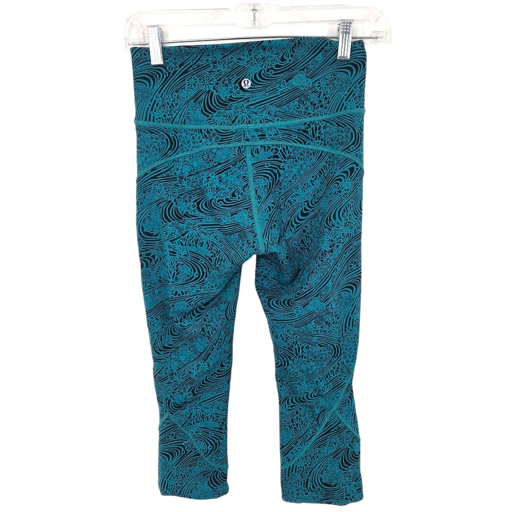 Lululemon In Movement Crop Leggings Womens 6 Everlux 19 Kitakami Green Black - Picture 7 of 13